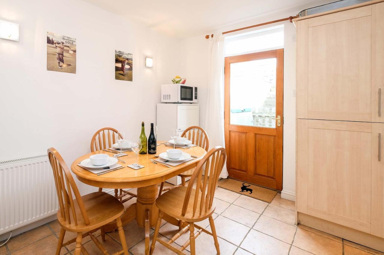 Sea Whisper- Lovely Home In Charming Village Pittenweem Exterior photo