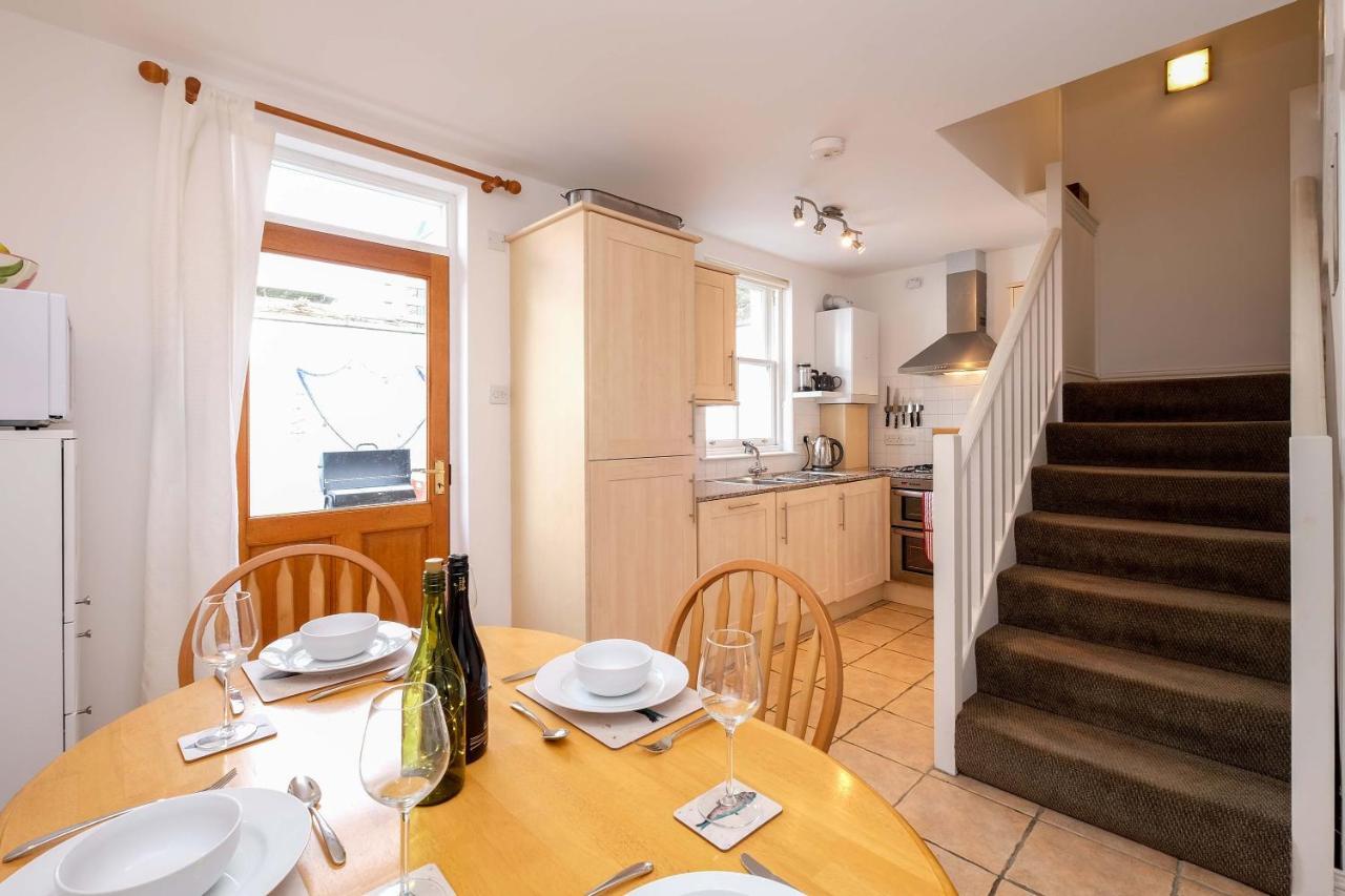 Sea Whisper- Lovely Home In Charming Village Pittenweem Exterior photo